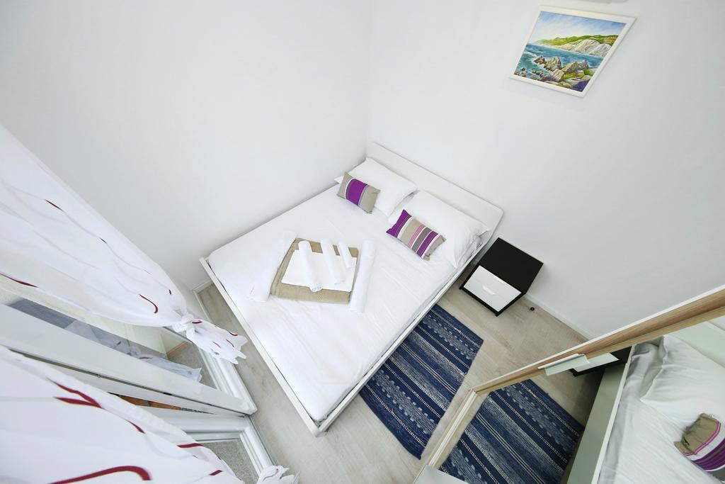 Apartments Matkovic Sveti Filip i Jakov Exterior photo